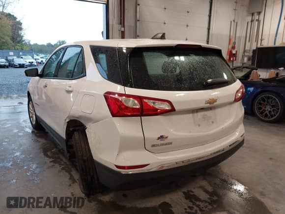 ✅ 2018 Chevrolet Equinox LS • VIN: 3GNAXHEV1JL288366 • Lot: 43399261. Wystawiony na IAAI z przebiegiem 114 640 mil mil. Skorzystaj z bezpłatnego archiwum sprzedaży aukcyjnych z USA i zobacz szczegółowy raport historii pojazdu na DreamBid. Zdjęcie 3.
