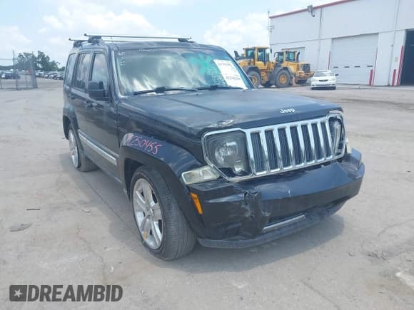 ✅ 2012 Jeep Liberty Limited Jet • VIN: 1C4PJLFK3CW131804 • Lot: 42238259. Wystawiony na IAAI z przebiegiem 137 897 mil. Bezpłatny archiwum sprzedaży aukcyjnych z USA i szczegółowy raport historii pojazdu na DreamBid. Zdjęcie 1.