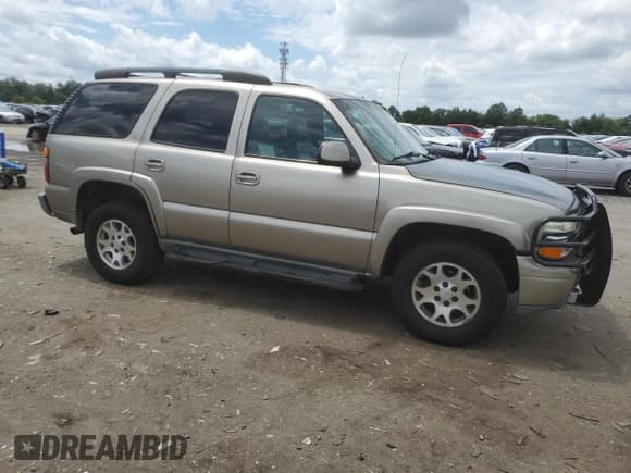 ✅ 2002 Chevrolet Tahoe LS • VIN: 1GNEK13Z52R156282 • Lot: 62171635. Listed on Copart with 284,485 mi. Free auction sales archive from the USA and detailed vehicle history report at DreamBid. Image 4.