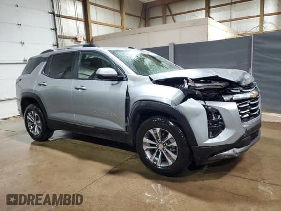 ✅ 2025 Chevrolet Equinox FWD LT • VIN: 3GNAXHEG4SL203734 • Lot: 92078325. Listed on Copart with 14,696 mi. Free auction sales archive from the USA and detailed vehicle history report at DreamBid. Image 4.