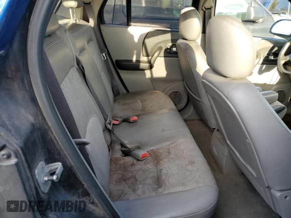 ✅ 2004 Saturn VUE V6 • VIN: 5GZCZ63404S893235 • Lot: 46643315. Wystawiony na Copart z przebiegiem 245 541 mil. Bezpłatny archiwum sprzedaży aukcyjnych z USA i szczegółowy raport historii pojazdu na DreamBid. Zdjęcie 11.