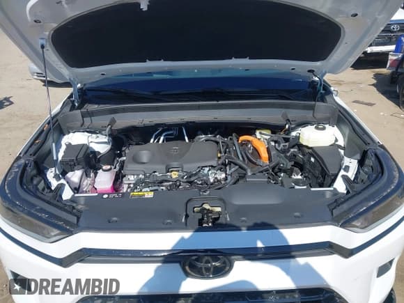 ✅ 2025 Toyota Highlander Hybrid Limited • VIN: 5TDACAB55SS064562 • Лот: 43519806. Опубликован ранее на IAAI с пробегом 1 054 миль. Бесплатный доступ к архиву аукционных продаж из США и подробный отчёт об истории автомобиля на DreamBid. Изображение 10.