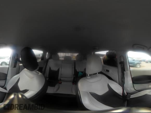 ✅ 2021 Jeep Compass Limited • VIN: 3C4NJCCB0MT522427 • Lot: 43555529. Listed on IAAI with 71,722 mi. Free auction sales archive from the USA and detailed vehicle history report at DreamBid. Image 18.