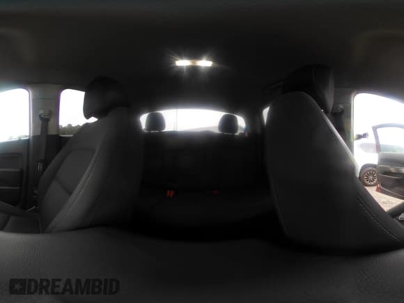 ✅ 2015 Chevrolet Colorado 2WD LT • VIN: 1GCGSBEA3F1174363 • Лот: 43571769. Опубликован ранее на IAAI с пробегом 204 034 миль. Бесплатный доступ к архиву аукционных продаж из США и подробный отчёт об истории автомобиля на DreamBid. Изображение 18.