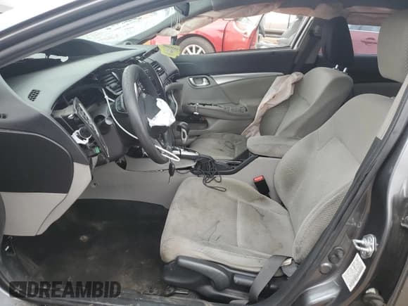 ✅ 2013 Honda Civic • VIN: 19XFB4F22DE000177 • Lot: 82184615. Wystawiony na Copart z przebiegiem 149 209 mil. Bezpłatny archiwum sprzedaży aukcyjnych z USA i szczegółowy raport historii pojazdu na DreamBid. Zdjęcie 7.