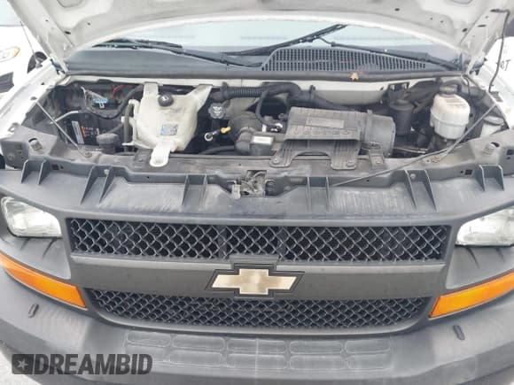 ✅ 2012 Chevrolet Express Cargo • VIN: 1GCWGFCAXC1183208 • Lot: 42873897. Wystawiony na IAAI z przebiegiem 204 582 mil. Bezpłatny archiwum sprzedaży aukcyjnych z USA i szczegółowy raport historii pojazdu na DreamBid. Zdjęcie 10.