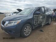 ✅ 2014 Nissan Pathfinder S • VIN: 5N1AR2MM1EC735798 • Lot: 57267215. Listed on Copart with 124,115 mi. Free auction sales archive from the USA and detailed vehicle history report at DreamBid. Image 1.