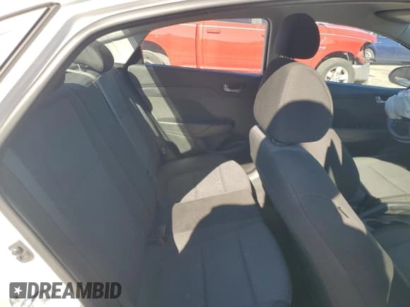 ✅ 2022 Hyundai Accent SE • VIN: 3KPC24A6XNE165621 • Лот: 87851115. Опубликован ранее на Copart с пробегом 33 910 миль. Бесплатный доступ к архиву аукционных продаж из США и подробный отчёт об истории автомобиля на DreamBid. Изображение 10.