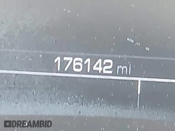 ✅ 2017 Chevrolet Impala Premier • VIN: 1G1145S32HU167177 • Lot: 42729786. Listed on IAAI with 176,142 mi. Free auction sales archive from the USA and detailed vehicle history report at DreamBid. Image 16.