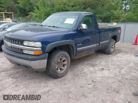 2001 Chevrolet Silverado 1500 с VIN 1GCEK14W81Z218530, выставлен на аукционе IAAI как лот 42274482 с пробегом 173 402 миль миль и . История ставок и продаж доступна на DreamBid. Изображение 2.