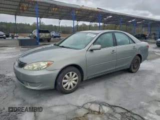 ✅ 2006 Toyota Camry XLE • VIN: 4T1BE30K26U679179 • Lot: 96005325. Listed on Copart with 173,636 mi. Free auction sales archive from the USA and detailed vehicle history report at DreamBid. Image 1.
