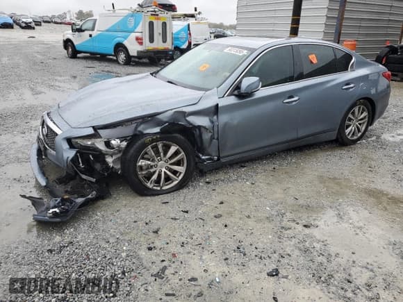 ✅ 2015 Infiniti Q50 Premium • VIN: JN1BV7AP6FM352695 • Lot: 90315095. Listed on Copart with 99,519 mi. Free auction sales archive from the USA and detailed vehicle history report at DreamBid. Image 1.