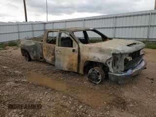 ✅ 2022 Chevrolet Silverado 3500HD LT • VIN: 1GC4YTEY2NF157463 • Лот: 65605204. Опубликован ранее на Copart с пробегом Не указан. Бесплатный доступ к архиву аукционных продаж из США и подробный отчёт об истории автомобиля на DreamBid. Изображение 4.