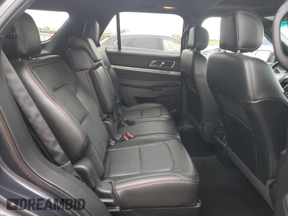 ✅ 2017 Ford Explorer Sport • VIN: 1FM5K8GTXHGA75804 • Lot: 92173155. Wystawiony na Copart z przebiegiem 118 117 mil. Bezpłatny archiwum sprzedaży aukcyjnych z USA i szczegółowy raport historii pojazdu na DreamBid. Zdjęcie 11.