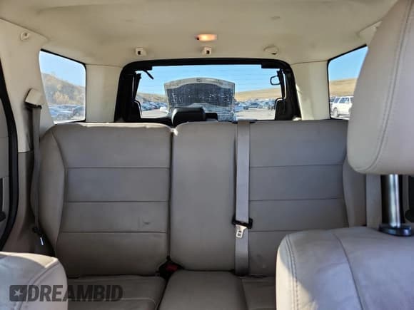 ✅ 2010 Ford Escape Hybrid • VIN: 1FMCU5K38AKB91125 • Lot: 90573495. Wystawiony na Copart z przebiegiem 150 609 mil. Bezpłatny archiwum sprzedaży aukcyjnych z USA i szczegółowy raport historii pojazdu na DreamBid. Zdjęcie 10.