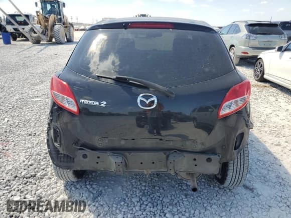 ✅ 2012 Mazda 2 Sport • VIN: JM1DE1KYXC0151217 • Лот: 73162184. Опубликован ранее на Copart с пробегом 191 348 миль. Бесплатный доступ к архиву аукционных продаж из США и подробный отчёт об истории автомобиля на DreamBid. Изображение 6.