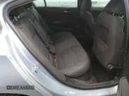 ✅ 2017 Chevrolet Cruze LT • VIN: 1G1BE5SM4H7172597 • Lot: 60172392. Listed on Copart with 137,127 mi. Free auction sales archive from the USA and detailed vehicle history report at DreamBid. Image 6.