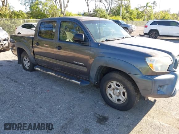 ✅ 2012 Toyota Tacoma • VIN: 5TFJX4CN6CX018769 • Lot: 43595967. Listed on IAAI with 138,295 mi. Free auction sales archive from the USA and detailed vehicle history report at DreamBid. Image 20.