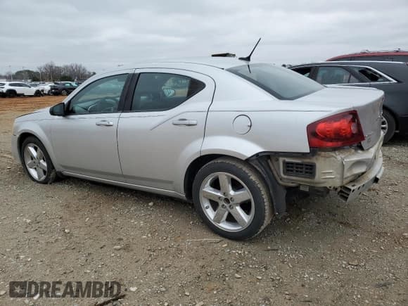 ✅ 2012 Dodge Avenger SE • VIN: 1C3CDZAB0CN141037 • Lot: 41607735. Wystawiony na Copart z przebiegiem 205 061 mil. Bezpłatny archiwum sprzedaży aukcyjnych z USA i szczegółowy raport historii pojazdu na DreamBid. Zdjęcie 2.