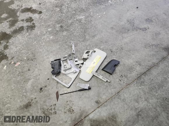 ✅ 2013 Chevrolet Sonic LTZ • VIN: 1G1JE6SB3D4211398 • Lot: 93627505. Listed on Copart with 109,453 mi. Free auction sales archive from the USA and detailed vehicle history report at DreamBid. Image 13.