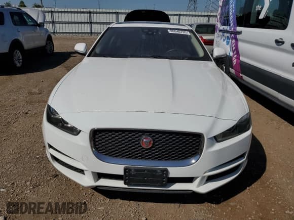 ✅ 2018 Jaguar XE 25t • VIN: SAJAS4FX5JCP19501 • Лот: 80640795. Опубликован ранее на Copart с пробегом 66 085 миль. Бесплатный доступ к архиву аукционных продаж из США и подробный отчёт об истории автомобиля на DreamBid. Изображение 5.