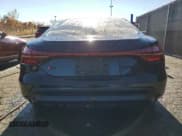 ✅ 2024 Audi RS e-tron GT • VIN: WAUBHBFW0R7900701 • Lot: 77691444. Wystawiony na Copart z przebiegiem 3 998 mil. Bezpłatny archiwum sprzedaży aukcyjnych z USA i szczegółowy raport historii pojazdu na DreamBid. Zdjęcie 6.