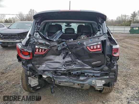 ✅ 2019 Jeep Compass Latitude • VIN: 3C4NJDBB2KT847746 • Lot: 95146955. Listed on Copart with 68,627 mi. Free auction sales archive from the USA and detailed vehicle history report at DreamBid. Image 6.