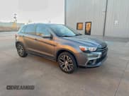 ✅ 2018 Mitsubishi Outlander SE • VIN: JA4AP3AW4JU012239 • Lot: 96838055. Listed on Copart with 150,628 mi. Free auction sales archive from the USA and detailed vehicle history report at DreamBid. Image 1.