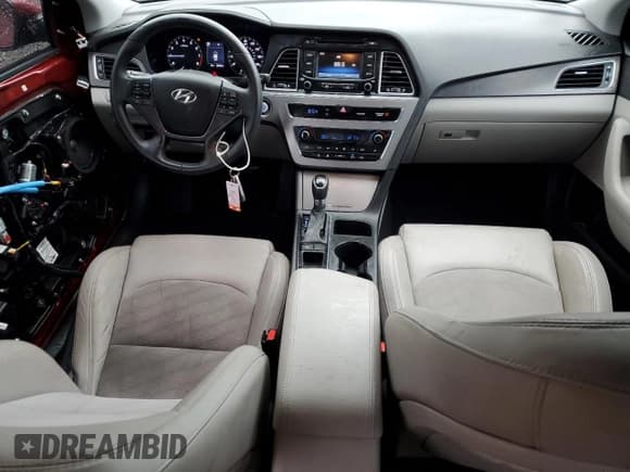 ✅ 2015 Hyundai Sonata Sport • VIN: 5NPE34AF9FH050723 • Лот: 90283815. Опубликован ранее на Copart с пробегом 84 583 миль. Бесплатный доступ к архиву аукционных продаж из США и подробный отчёт об истории автомобиля на DreamBid. Изображение 8.