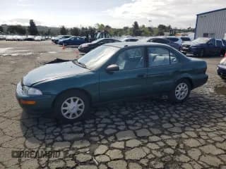 ✅ 1996 Chevrolet Prizm • VIN: 1Y1SK5285TZ058572 • Лот: 51303845. Опубликован ранее на Copart с пробегом 87 109 миль. Бесплатный доступ к архиву аукционных продаж из США и подробный отчёт об истории автомобиля на DreamBid. Изображение 1.