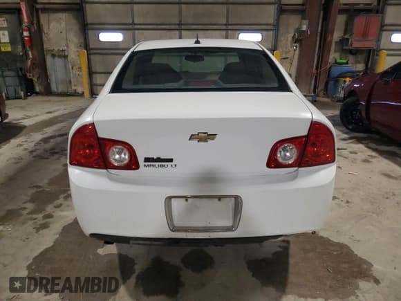 ✅ 2011 Chevrolet Malibu 1LT • VIN: 1G1ZC5E16BF225416 • Lot: 43257495. Wystawiony na Copart z przebiegiem 101 649 mil. Bezpłatny archiwum sprzedaży aukcyjnych z USA i szczegółowy raport historii pojazdu na DreamBid. Zdjęcie 6.