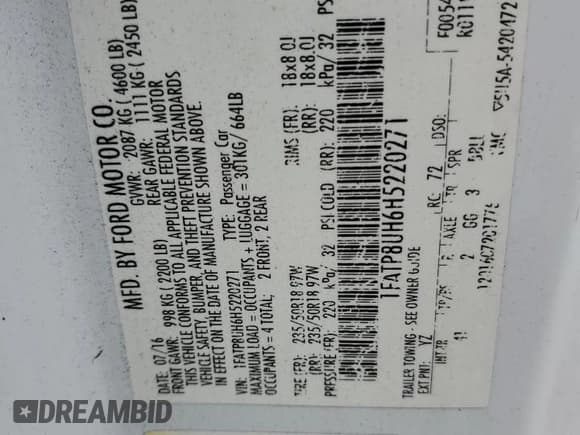 ✅ 2017 Ford Mustang EcoBoost Premium • VIN: 1FATP8UH6H5220271 • Lot: 85910865. Wystawiony na Copart z przebiegiem 144 493 mil. Bezpłatny archiwum sprzedaży aukcyjnych z USA i szczegółowy raport historii pojazdu na DreamBid. Zdjęcie 13.