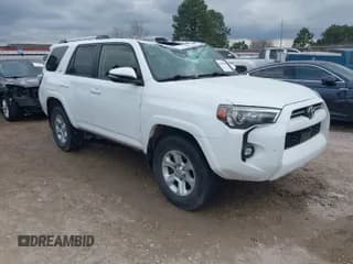 ✅ 2022 Toyota 4Runner SR5 Premium • VIN: JTEFU5JR7N5255128 • Lot: 41493589. Listed on IAAI with 95,270 mi. Free auction sales archive from the USA and detailed vehicle history report at DreamBid. Image 1.
