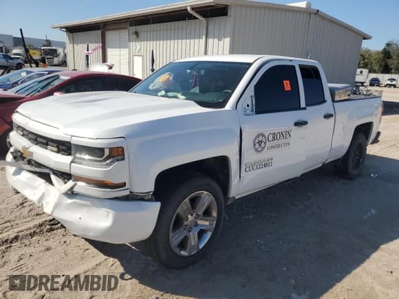 ✅ 2016 Chevrolet Silverado 1500 Custom • VIN: 1GCRCPEH5GZ330213 • Лот: 42201745. Опубликован ранее на Copart с пробегом 163 175 миль. Бесплатный доступ к архиву аукционных продаж из США и подробный отчёт об истории автомобиля на DreamBid. Изображение 1.
