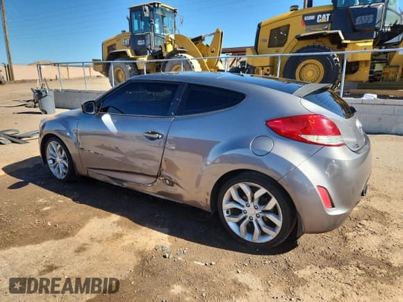 ✅ 2013 Hyundai Veloster w/Black Int • VIN: KMHTC6AD1DU093565 • Lot: 90691545. Listed on Copart with 137,383 mi. Free auction sales archive from the USA and detailed vehicle history report at DreamBid. Image 2.