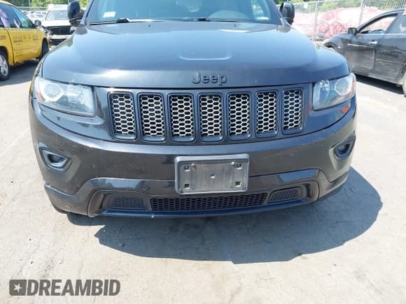 ✅ 2015 Jeep Grand Cherokee Altitude • VIN: 1C4RJFAG9FC853359 • Лот: 42983549. Опубликован ранее на IAAI с пробегом 211 543 миль. Бесплатный доступ к архиву аукционных продаж из США и подробный отчёт об истории автомобиля на DreamBid. Изображение 18.