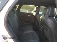 ✅ 2018 Audi SQ5 Prestige • VIN: WA1C4AFY8J2242457 • Lot: 92262735. Wystawiony na Copart z przebiegiem 68 610 mil. Bezpłatny archiwum sprzedaży aukcyjnych z USA i szczegółowy raport historii pojazdu na DreamBid. Zdjęcie 11.