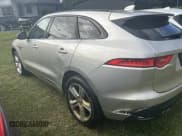 ✅ 2017 Jaguar F-Pace 20d R-Sport • VIN: SADCL2BN8HA088749 • Лот: 43413401. Опубликован ранее на IAAI с пробегом 121 127 миль. Бесплатный доступ к архиву аукционных продаж из США и подробный отчёт об истории автомобиля на DreamBid. Изображение 3.