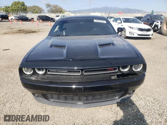 ✅ 2015 Dodge Challenger R/T • VIN: 2C3CDZAT5FH715282 • Lot: 50909344. Wystawiony na Copart z przebiegiem 79 555 mil. Bezpłatny archiwum sprzedaży aukcyjnych z USA i szczegółowy raport historii pojazdu na DreamBid. Zdjęcie 5.