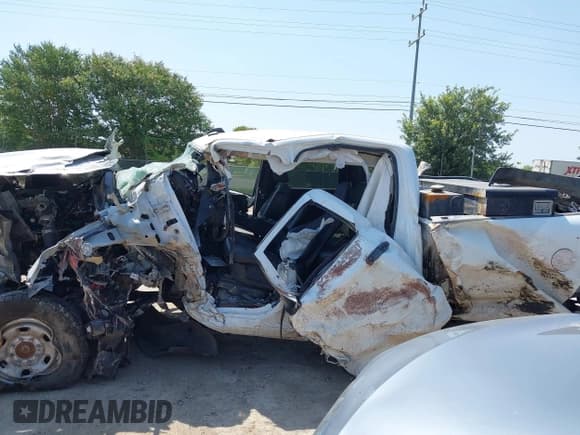 ✅ 2023 Ram 2500 Tradesman • VIN: 3C6UR5HL6PG556118 • Лот: 39993736. Опубликован ранее на IAAI с пробегом Не указан. Бесплатный доступ к архиву аукционных продаж из США и подробный отчёт об истории автомобиля на DreamBid. Изображение 13.