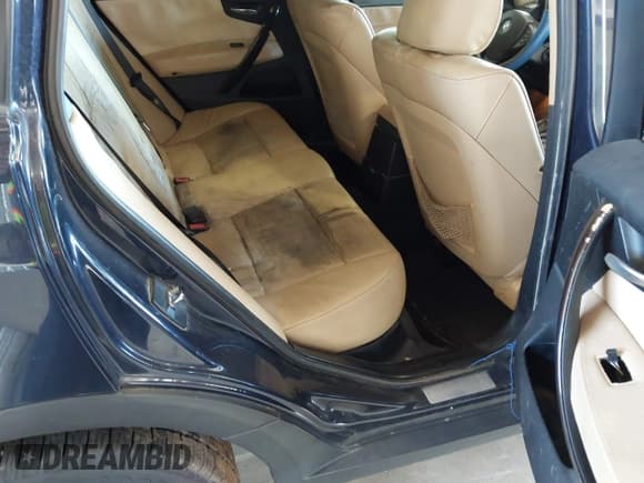 ✅ 2007 BMW X3 3.0si • VIN: WBXPC93477WJ00843 • Лот: 43824337. Опубликован ранее на IAAI с пробегом 182 732 миль. Бесплатный доступ к архиву аукционных продаж из США и подробный отчёт об истории автомобиля на DreamBid. Изображение 8.