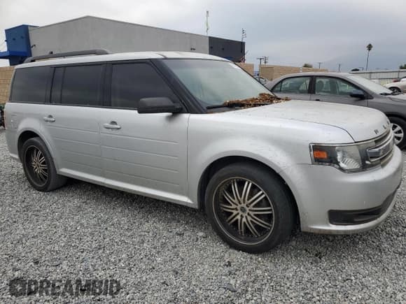 ✅ 2013 Ford Flex SE • VIN: 2FMGK5B85DBD22044 • Lot: 81875205. Listed on Copart with 151,440 mi. Free auction sales archive from the USA and detailed vehicle history report at DreamBid. Image 4.