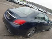 ✅ 2019 Mercedes-Benz C 43 AMG • VIN: 55SWF6EB6KU292794 • Lot: 41624745. Wystawiony na IAAI z przebiegiem 88 881 mil. Bezpłatny archiwum sprzedaży aukcyjnych z USA i szczegółowy raport historii pojazdu na DreamBid. Zdjęcie 4.