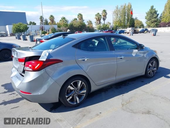 ✅ 2014 Hyundai Elantra SE • VIN: KMHDH4AE9EU161258 • Lot: 43420575. Listed on IAAI with 160,523 mi. Free auction sales archive from the USA and detailed vehicle history report at DreamBid. Image 4.