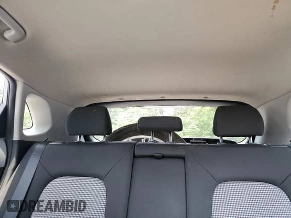 2018 Hyundai Kona SEL с VIN KM8K2CAA5JU154429, выставлен на аукционе Copart как лот 65550384 с пробегом 100 233 миль миль и Списание • Salvage title. История ставок и продаж доступна на DreamBid. Изображение 10.