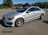 ✅ 2015 Mercedes-Benz CLA 250 • VIN: WDDSJ4EB7FN173863 • Лот: 67969445. Опубликован ранее на Copart с пробегом 90 001 миль. Бесплатный доступ к архиву аукционных продаж из США и подробный отчёт об истории автомобиля на DreamBid. Изображение 1.