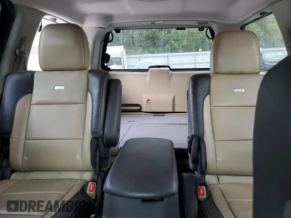 ✅ 2015 Nissan Armada Platinum • VIN: 5N1BA0NE6FN614939 • Lot: 82100645. Listed on Copart with 112,643 mi. Free auction sales archive from the USA and detailed vehicle history report at DreamBid. Image 10.