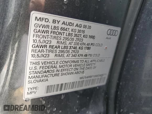 ✅ 2021 Audi RS Q8 • VIN: WU1ARBF19MD005771 • Lot: 59473635. Wystawiony na Copart z przebiegiem 17 608 mil. Bezpłatny archiwum sprzedaży aukcyjnych z USA i szczegółowy raport historii pojazdu na DreamBid. Zdjęcie 14.