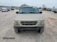 ✅ 1999 Ford Explorer XL • VIN: 1FMZU32X4XUC65686 • Лот: 50986595. Опубликован ранее на Copart с пробегом 123 245 миль. Бесплатный доступ к архиву аукционных продаж из США и подробный отчёт об истории автомобиля на DreamBid. Изображение 5.