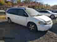 2005 Dodge Caravan SXT с VIN 2D4GP44L75R529032, выставлен на аукционе Copart как лот 76691054 с пробегом 233 121 миль миль и Списание • Salvage title. История ставок и продаж доступна на DreamBid. Изображение 4.